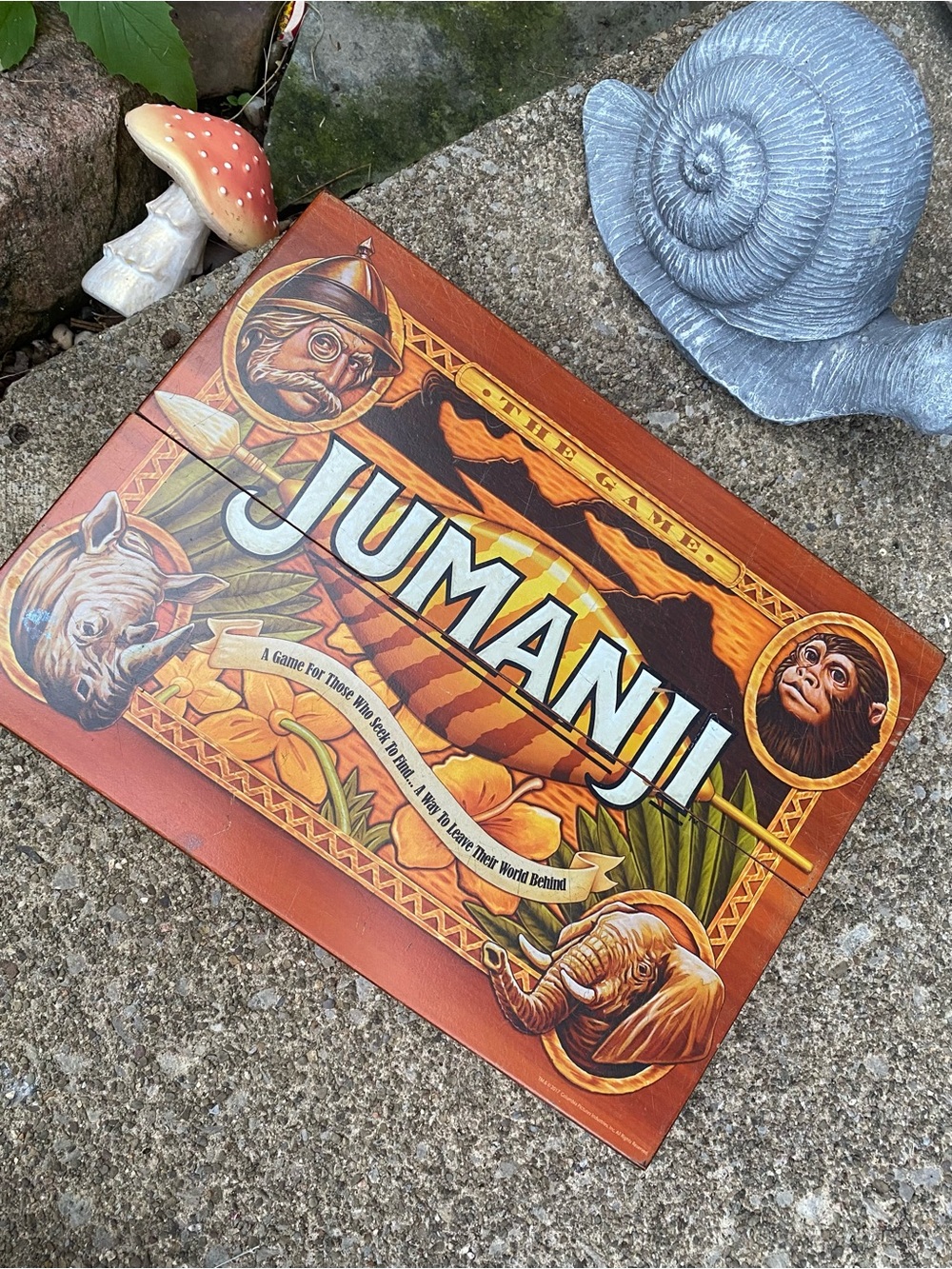✨JUMANJI- Wooden Game Box Iconic Movie Decor Collector’s Display/ AA+ condition